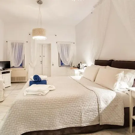 Marvellous Santorini | Ladros | 1 Bedroom | Min. Children Age: 12 Years | Private Furnished Balcony Overlooking The Sea | Spacious Shared Sun Terrace And Swimming Pool With Breathtaking Caldera View | *